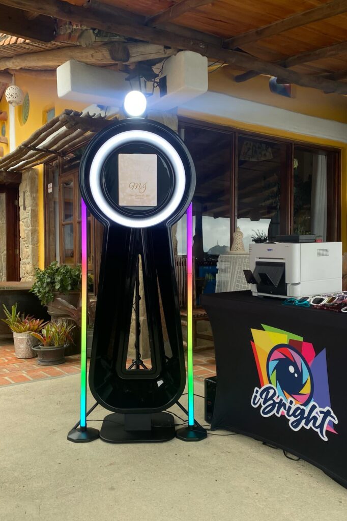 Pylon Booth